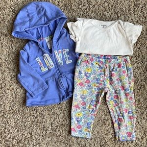 Carter’s floral hoodie and pants 3 piece set 9 mo